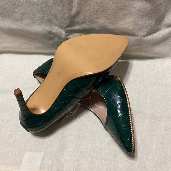 New BCBGeneration Emerald Heels - Picture 8 of 8